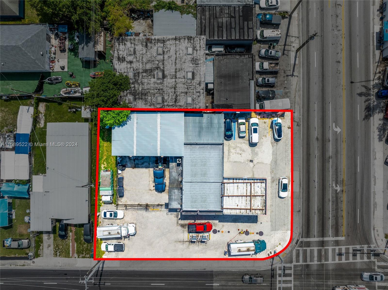 Exceptional Gas station